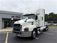 2023 Mack AN64T