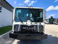 2027 Mack TE64R