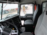 2022 Mack GR64B