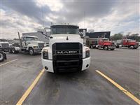 2022 Mack AN64T
