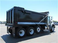 2014 Mack GU813