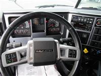 2023 Mack AN64T