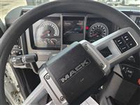 2020 Mack AN64T