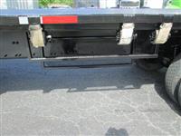 2022 Mack GR64B