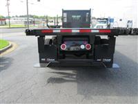 2022 Mack GR64B