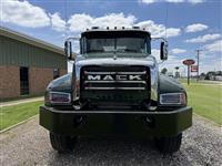 2027 Mack GR64F