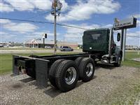 2027 Mack GR64F