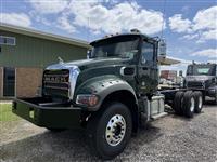 2027 Mack GR64F