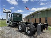 2027 Mack GR64F