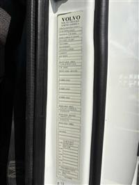 2020 Volvo VNL64T760