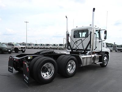 2021 Mack AN64T DAYCAB