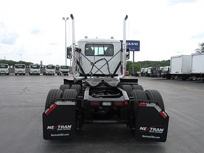 2021 Mack AN64T DAYCAB