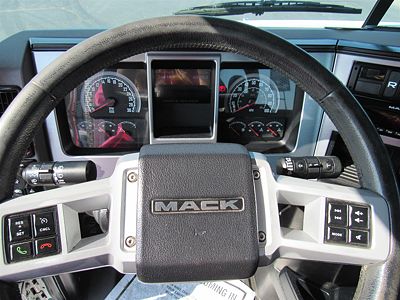 2020 Mack AN64T DAYCAB