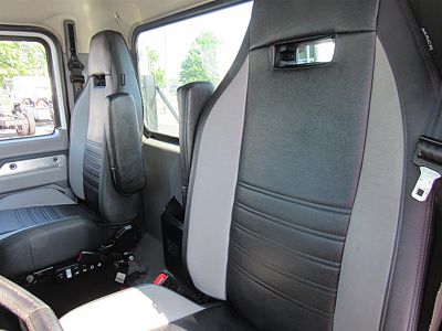 2020 Mack AN64T DAYCAB