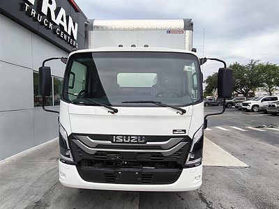 2027 Isuzu NPR-3Y354