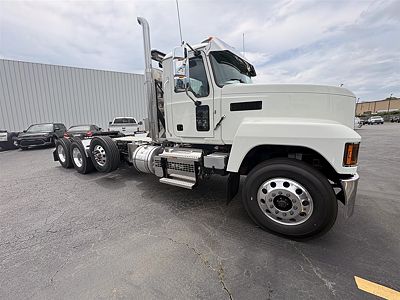 2027 Mack PI64T