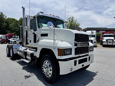 2020 Mack PI64T