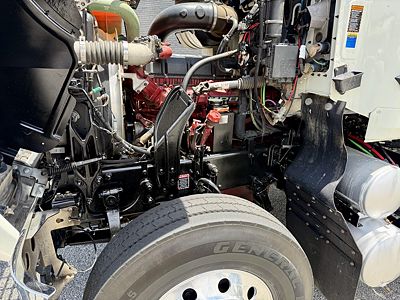 2020 Mack PI64T