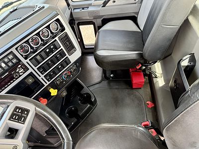 2020 Mack PI64T