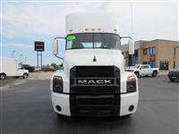 2020 Mack AN64T DAYCAB