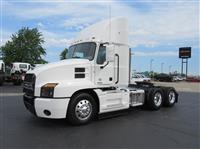 2020 Mack AN64T DAYCAB