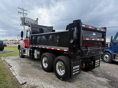 2026 Mack GR64FR