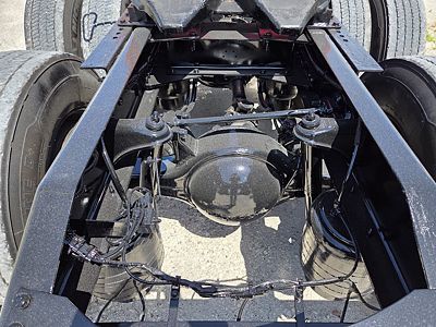 2023 Peterbilt 579