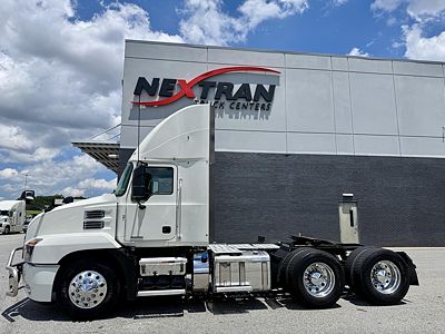 2022 Mack AN64T