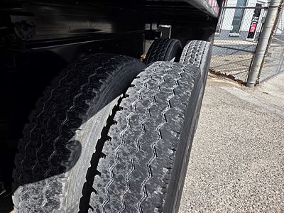 2017 Mack GU813
