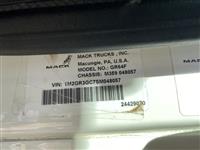 2025 Mack GR64F