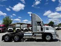 2022 Mack AN64T