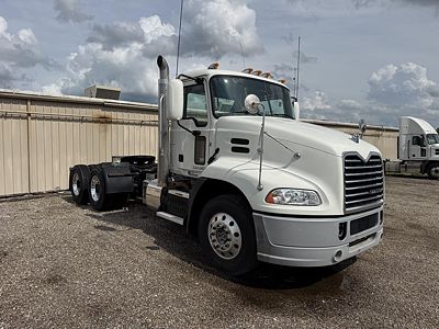 2015 Mack CXU613