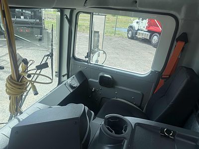 2027 Mack TE64R