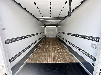 2027 Mack MD6 42R