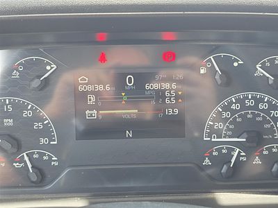 2019 Volvo VNL64T760