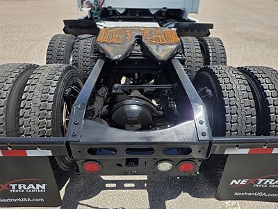 2019 Volvo VNL64T760