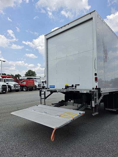 2027 Mack MD6 42R