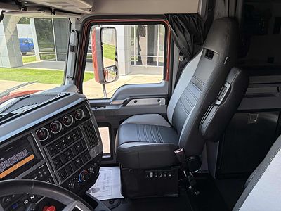2024 Mack AN64T