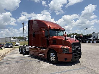 2024 Mack AN64T