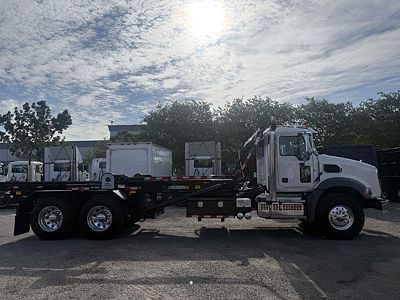 2027 Mack GR64B