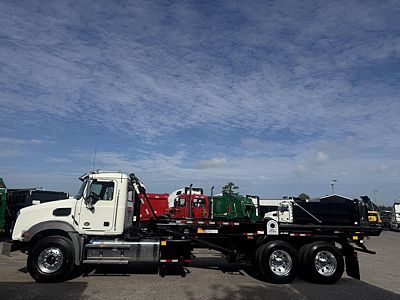 2027 Mack GR64B