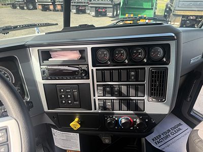 2027 Mack GR64B