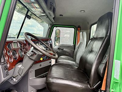 2016 Mack CXU613
