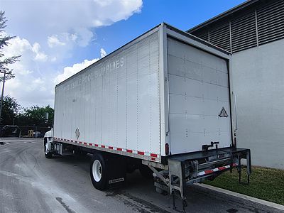 2021 Hino 338