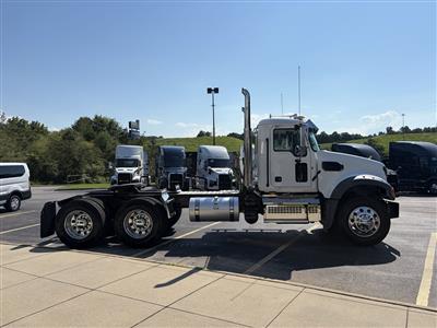 2025 Mack GR64FT