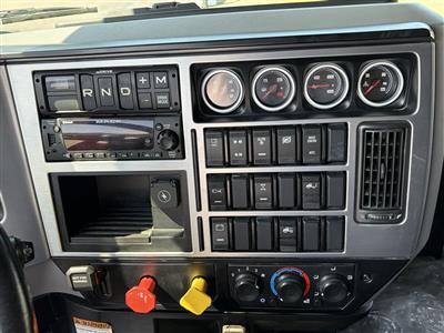 2022 Mack AN64T