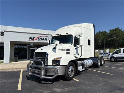 2022 Mack AN64T