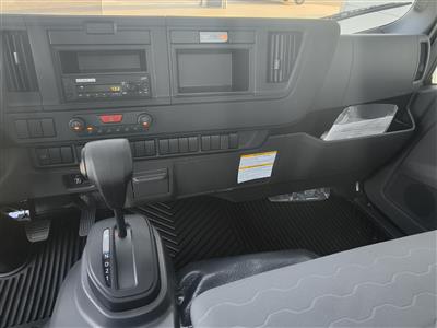 2027 Isuzu NPR-3Y354