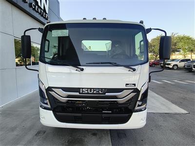 2027 Isuzu NPR-3Y354