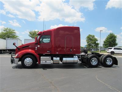 2023 Peterbilt 579